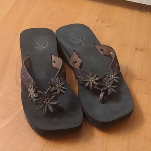 Reef Brown Floral Sandals